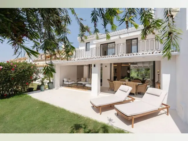Adosado 4 Dormitorios Nueva Andalucia Recientemente Renovado