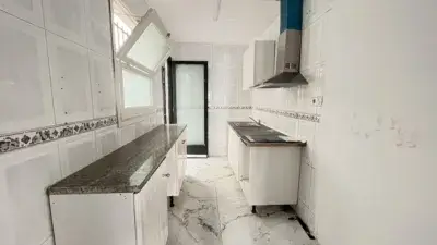 Piso en venta 2 habitaciones  67m2  Carrer President Macia