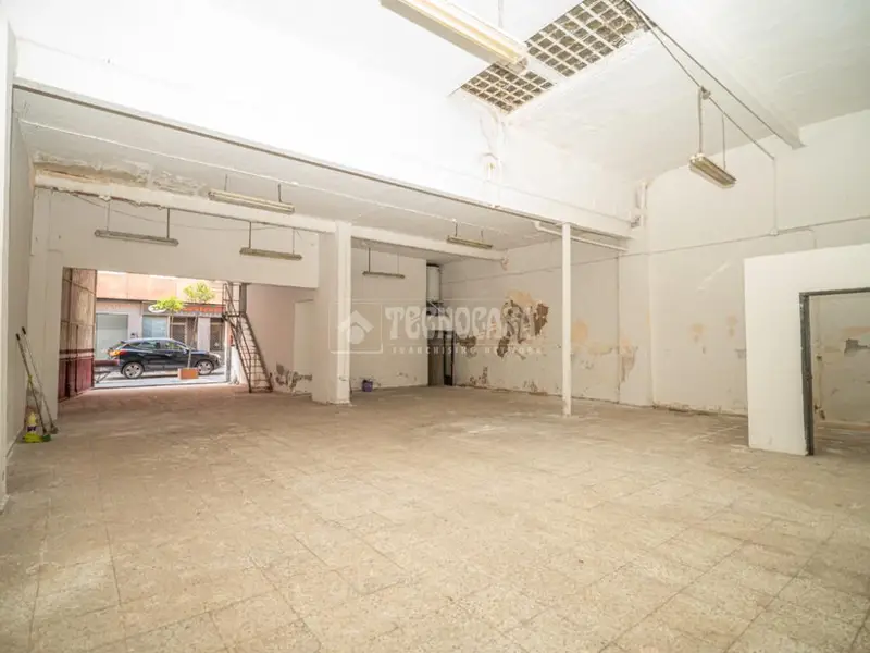 Local Comercial en Venta en Linares 130m²