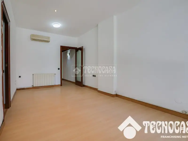 Piso en venta Sant Andreu 4 dormitorios 2 baños 86m2