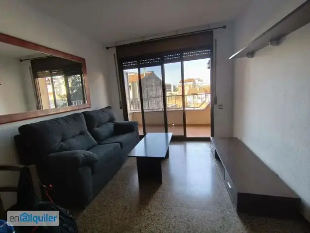Alquiler Temporal: Piso 4 Dormitorios para Estudiantes o Bomberos