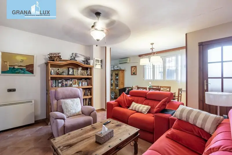 Casa en Padul 4 Dormitorios 2 Baños Jardin Garaje