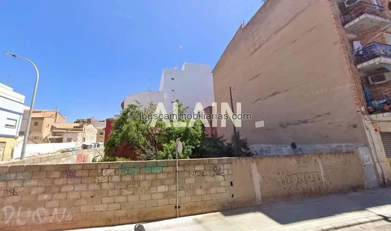 Solar Urbano en Venta Burjassot 189m2 Calle Mendizábal