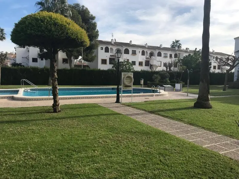Alquiler Piso Santiago de la Ribera - Apartamento con Balcón