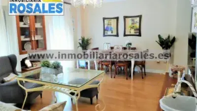 Piso en Venta en Baena Junto al Parque: 3 Dormitorios, Parking y Trastero