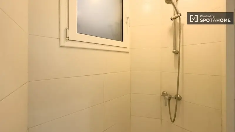 Apartamento 7 Dormitorios 2 Baños Barcelona