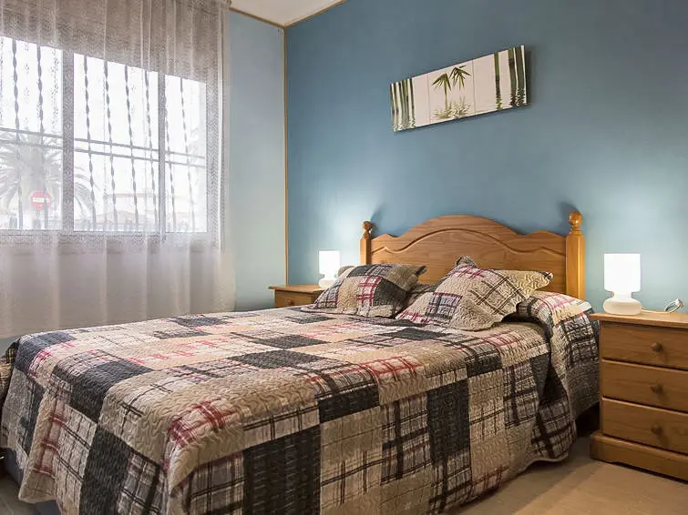 Casa Villa 4 Dormitorios Alquiler Cambrils Espaa