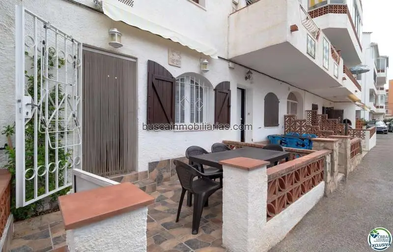 Apartamento en Venta Empuriabrava 2 Dormitorios Piscina