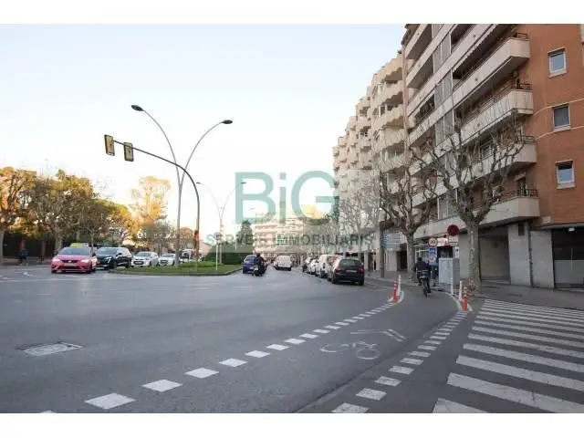 Parking Moto Plaza Espa
A