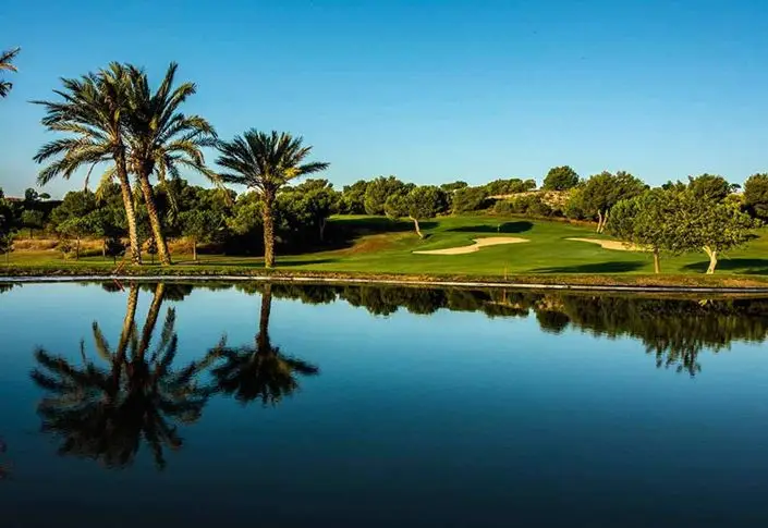 Adosados de Lujo 3 Dormitorios Piscina Campo de Golf