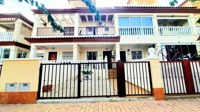 Adosado en Venta San Pedro del Pinatar 2 Dormitorios Piscina Privada
