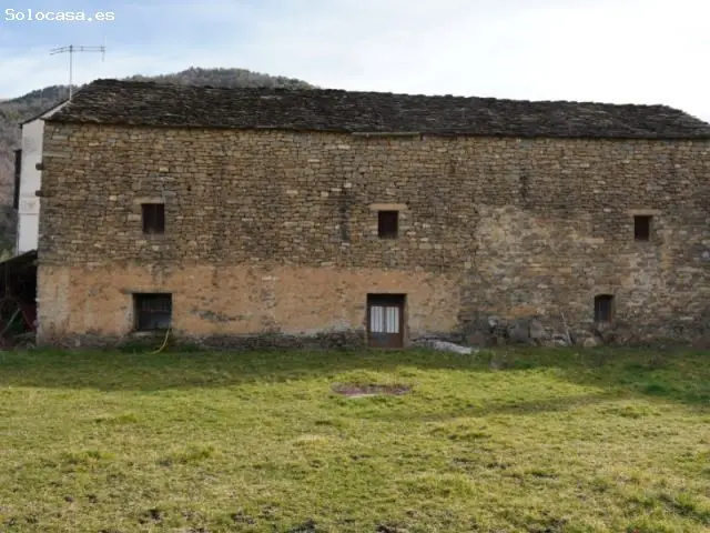 Borda Urbana en Linas de Broto Pirineo Aragones
