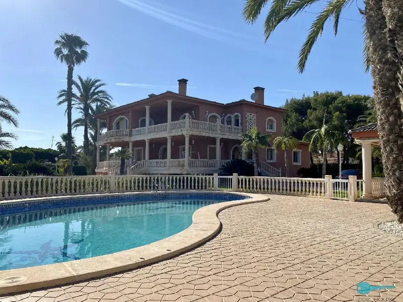 Venta Chalet con calefacción en Perleta Valverde, Elche - Ref: 457-457-V314