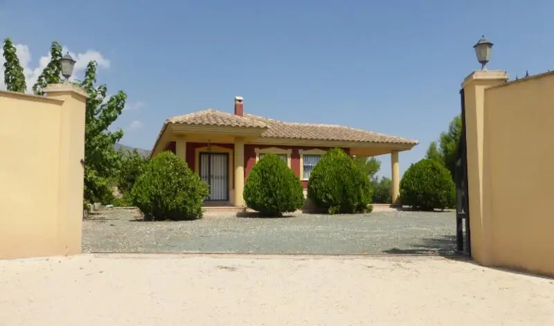 Casa de Campo en Venta Totana Murcia 3 Dormitorios Piscina