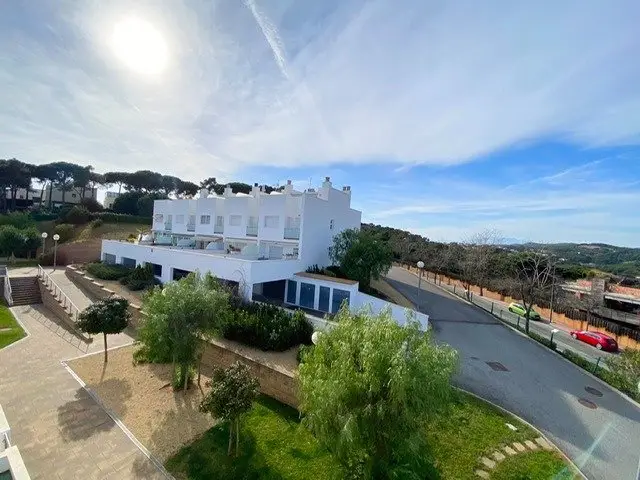 Venta Adosado con terraza en Fenals, Lloret de Mar - Ref: LCB002027