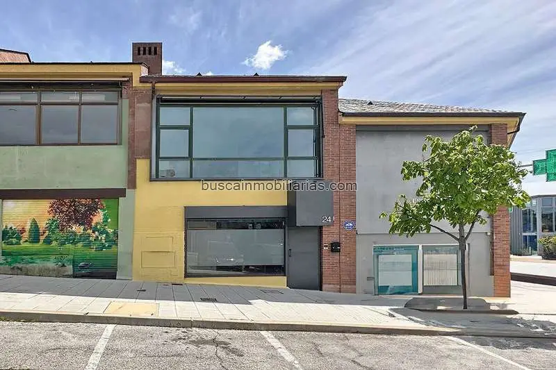 Local Comercial en Venta Torrelodones 160m2 Uso Mixto