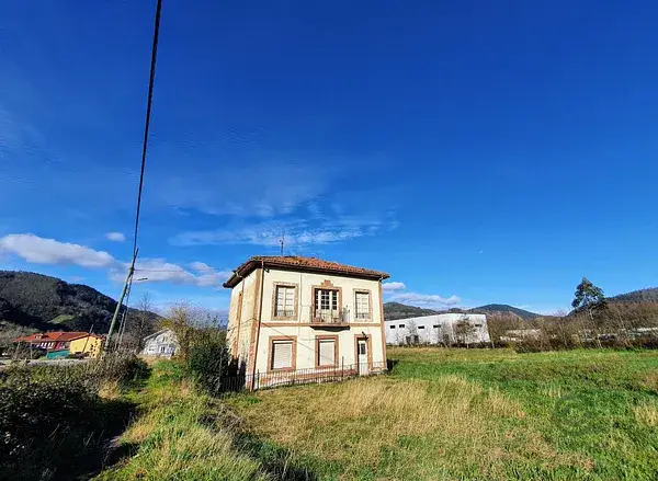 Casa en Grado a reformar cerca del Camino de Santiago