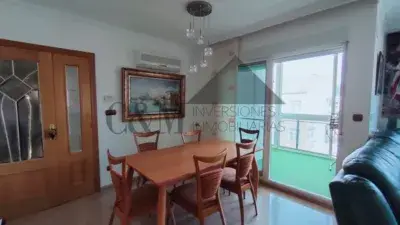 Piso en Ensanche con Vistas a la Ciudad 3 Dormitorios 2 Baños