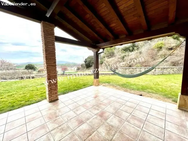 Casa Rural Valle de Yerri 12 Personas Jardin Barbacoa