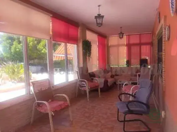 Chalet con Piscina en Altabix 3 Dormitorios 2 Baños