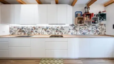 Casa en Venta en Pasaia: Vistas al Mar, 5 Dormitorios y Jardin