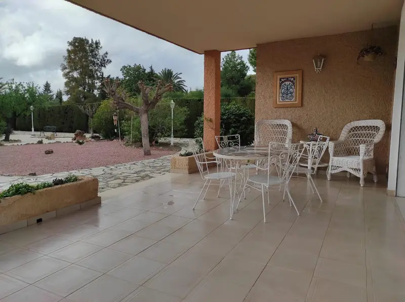 Chalet 4 Dormitorios Mutxamel