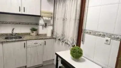 Alquiler Agosto: Apartamento Castro Urdiales con Piscina y Terraza