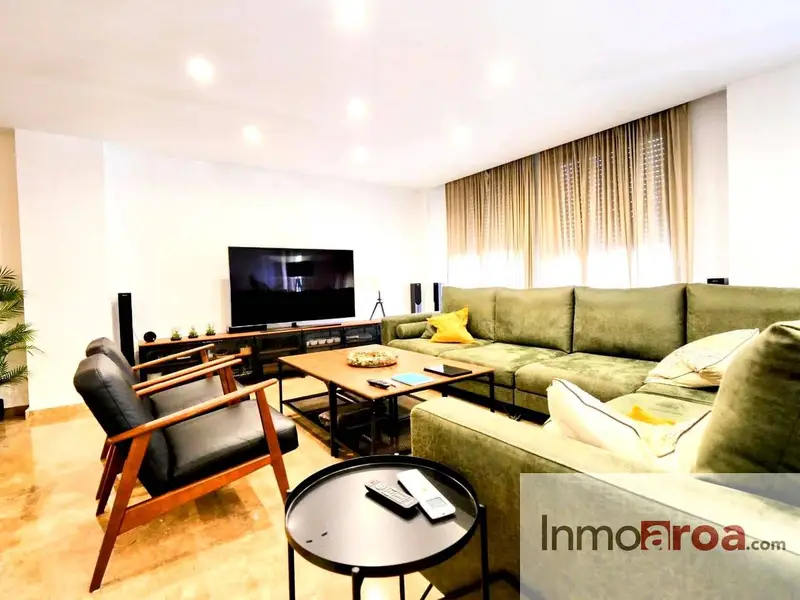 Atico Duplex Reformado en Bétera 207m2 4 Dorm 3 Baños