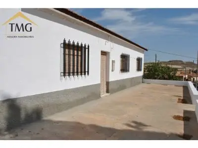 Cortijo en Lorca con 15 Hectareas Invernaderos y Vivienda