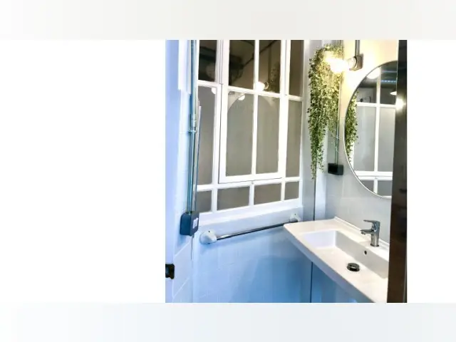 Alquiler Piso 4 Dormitorios Vigo Amueblado Aire Acondicionado Balcón