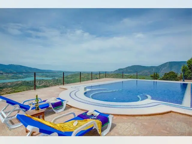 Alquiler Casa Rural 3 Dormitorios Andalucia Piscina Privada