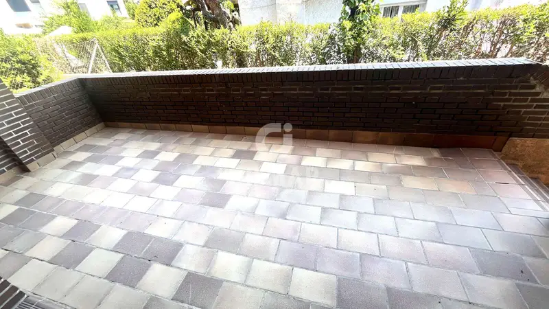Chalet Pareado 400m2 Las Rozas 5 Dormitorios 4 Banos
