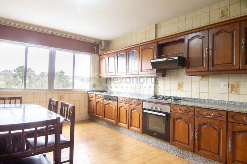Venta Piso Centro As Pontes Cuatro Dormitorios