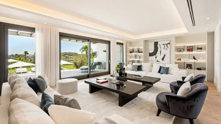 Villa de Lujo en Venta en La Cerquilla 6 Dormitorios