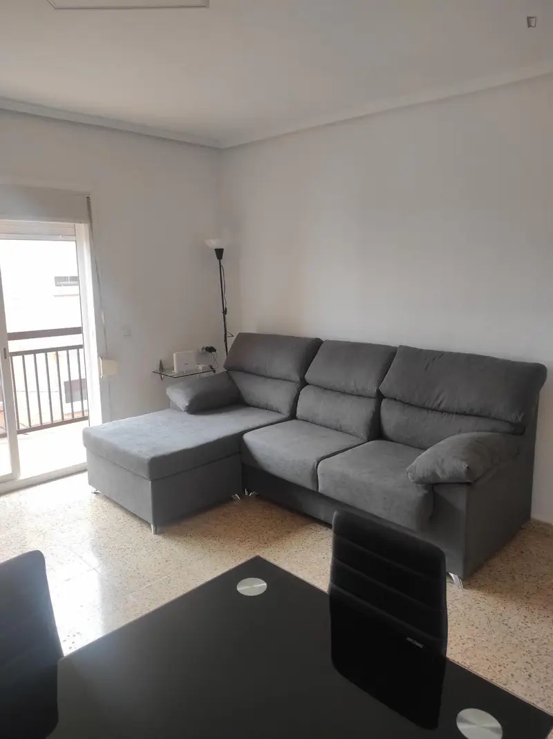 Apartamento 4 Dormitorios Tres Forques Valencia Reformado