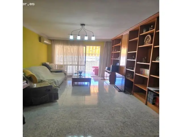 Piso espacioso en Palma de Mallorca con terraza enorme