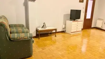 Piso en venta Miranda de Ebro 3 dormitorios 2 baños terraza trasteros