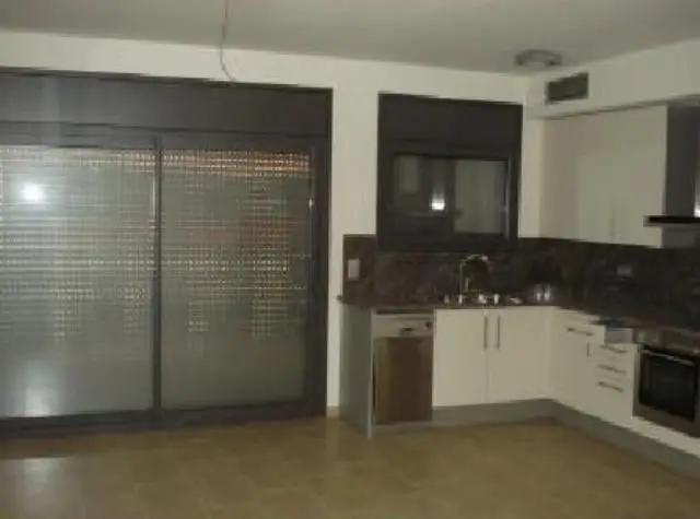 Garaje 330 m2 Bisbal dEmporda