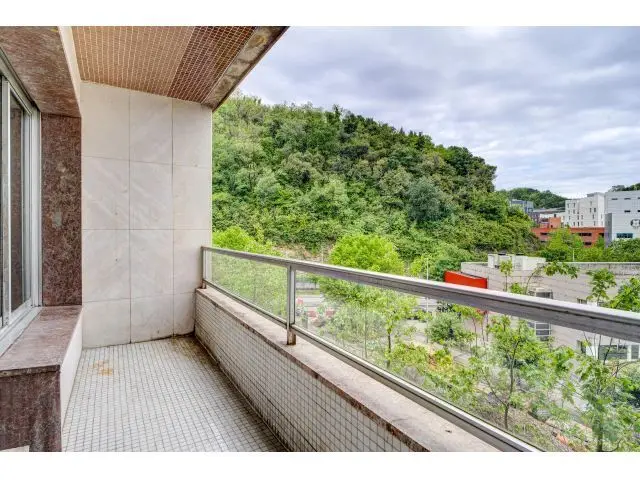 Venta Piso 92m² San Sebastian 3 Dormitorios 2 Baños Terraza