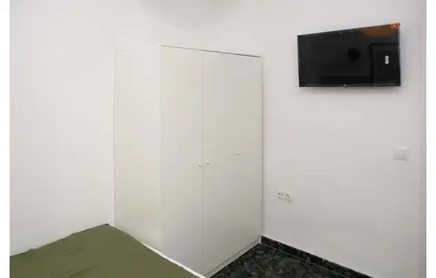 Habitación 97m² Granada Alquiler Medio-Largo Plazo