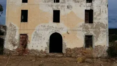 Casa Rústica en Sant Vicenç de Montalt con Vistas al Mar