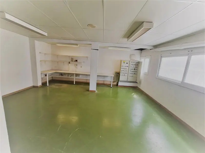 Local Comercial en alquiler en Torredembarra, Tarragona