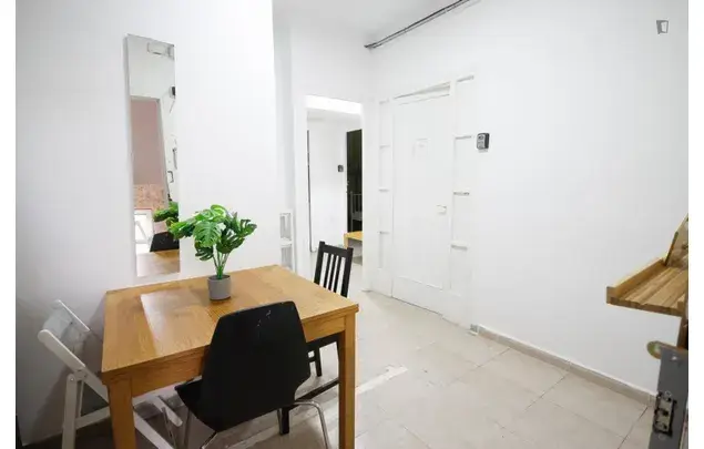 Alquiler Apartamento 4 Dormitorios Barcelona 3 24 Meses