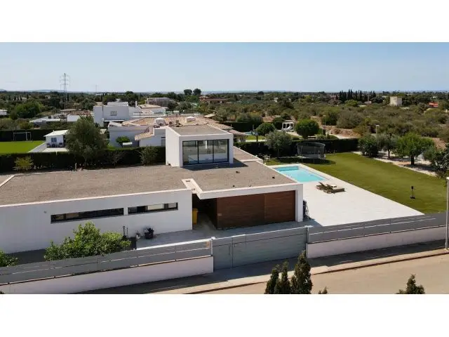 Casa de Lujo en Planta Baja en La Planera
