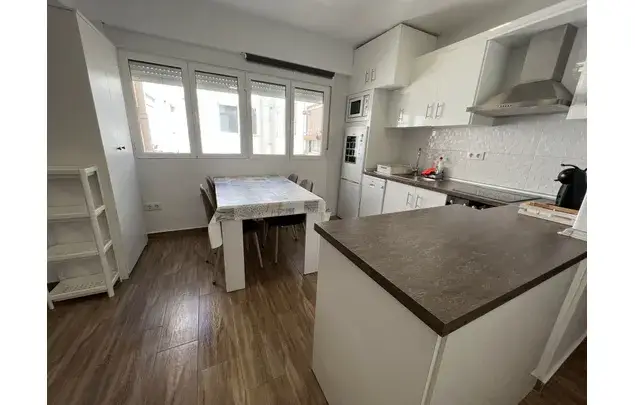 Alquiler Apartamento 3 Dormitorios 60m2 Almeria Playa