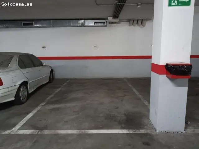 Plaza de Garaje en Venta en Vicar 18m2