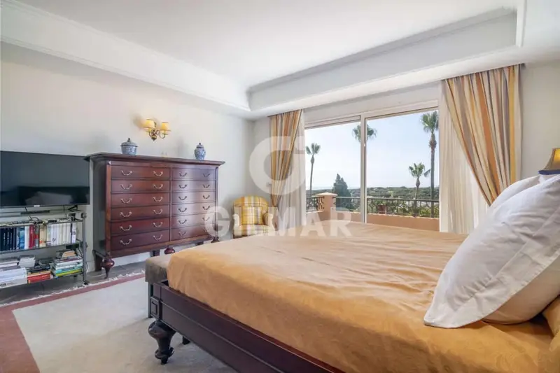 Chalet de Lujo en Sotogrande Alto 7 Dormitorios Piscina Garaje
