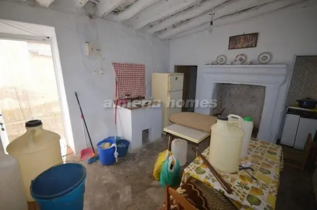 Casa en Oria 2 Dormitorios Para Reformar