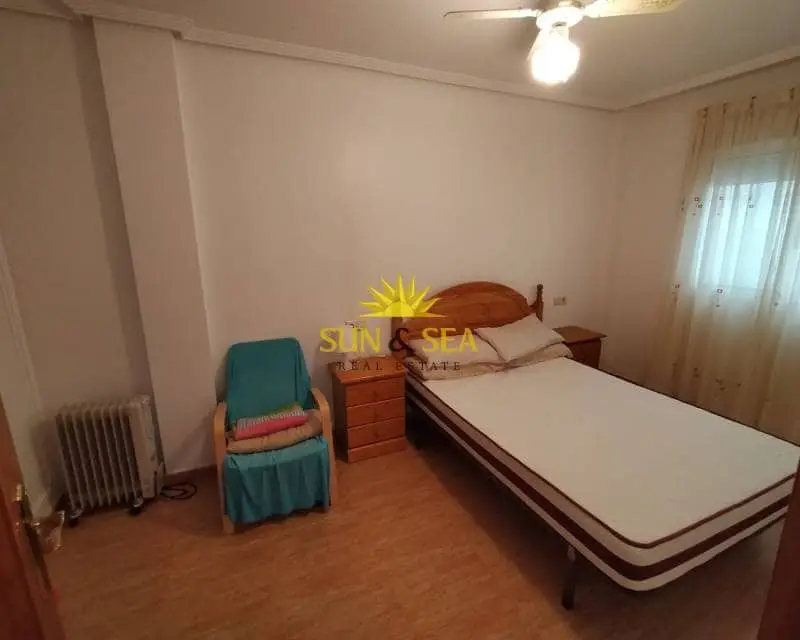 Apartamento en Alquiler Orihuela Costa 2 Dormitorios Piscina Parking