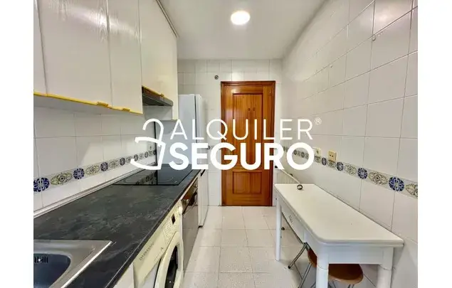 Alquiler Apartamento 1 Dormitorio 60m2 Tres Cantos